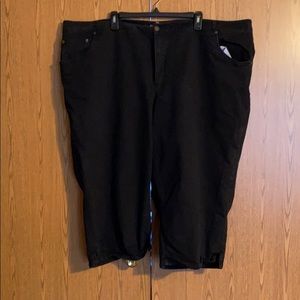 5/$25 Black Demin Capris Plus Size NWOT